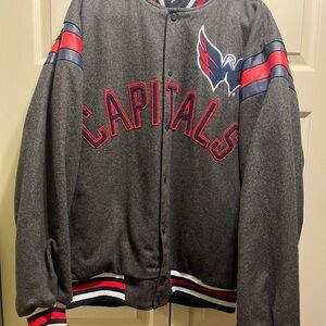 Reversible Washington Capitals  CAPS Bomber Jacket XL